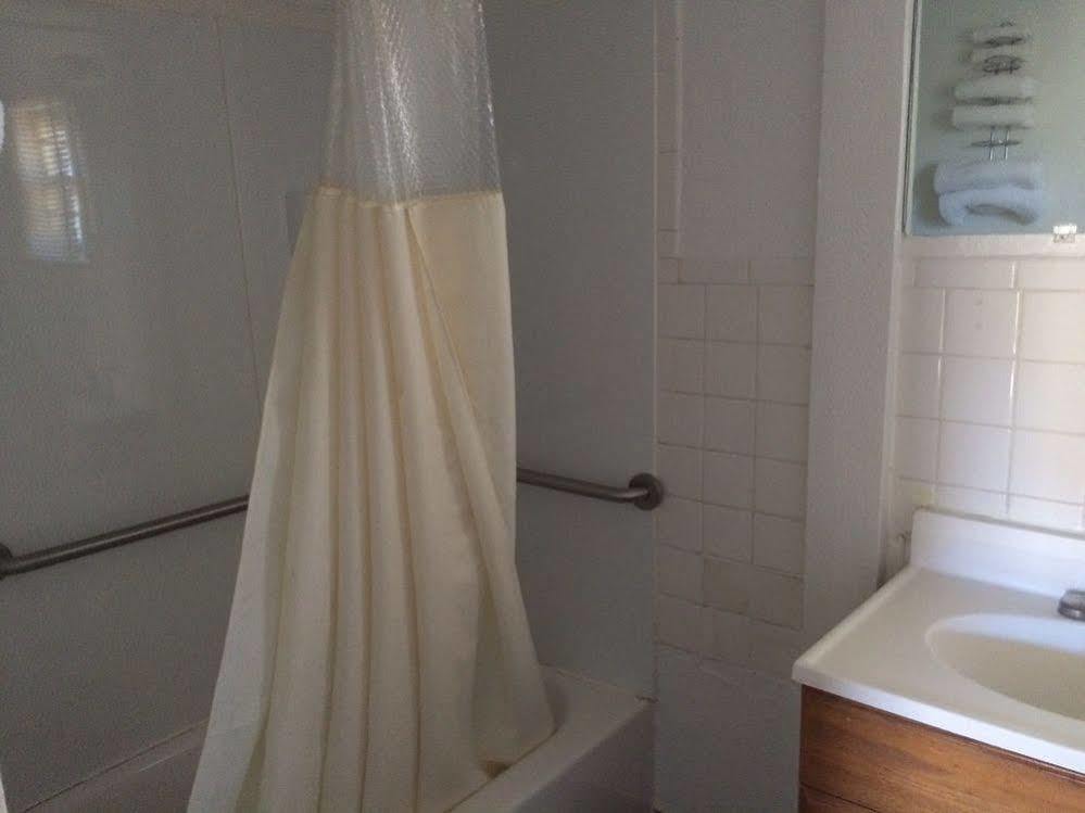 Americana Motel توكومكاري المظهر الخارجي الصورة